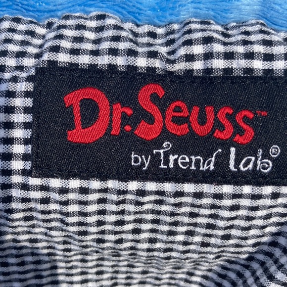 SOLD Dr. Seuss bed set - Picture 9 of 9